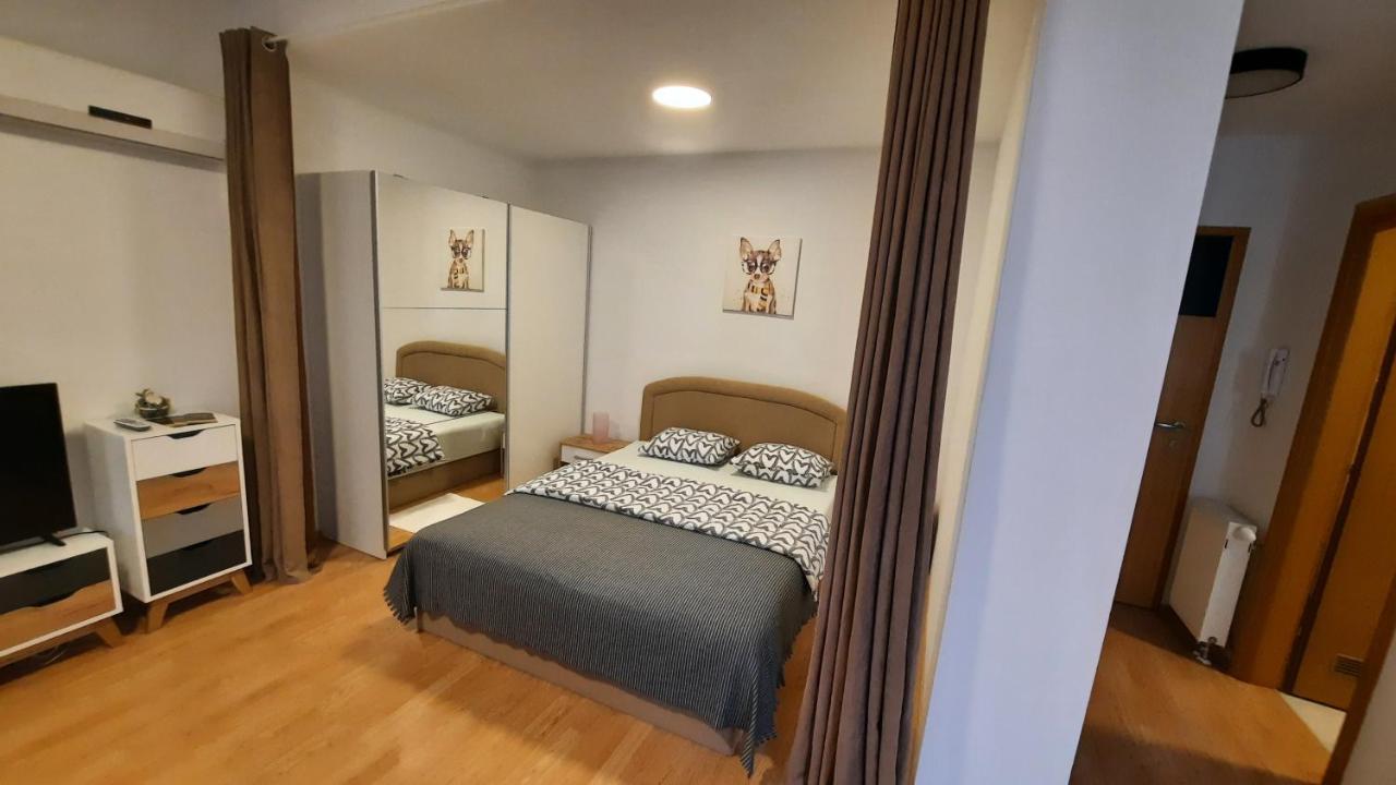 Studio Apartman Lea 2 Cazma Exterior foto